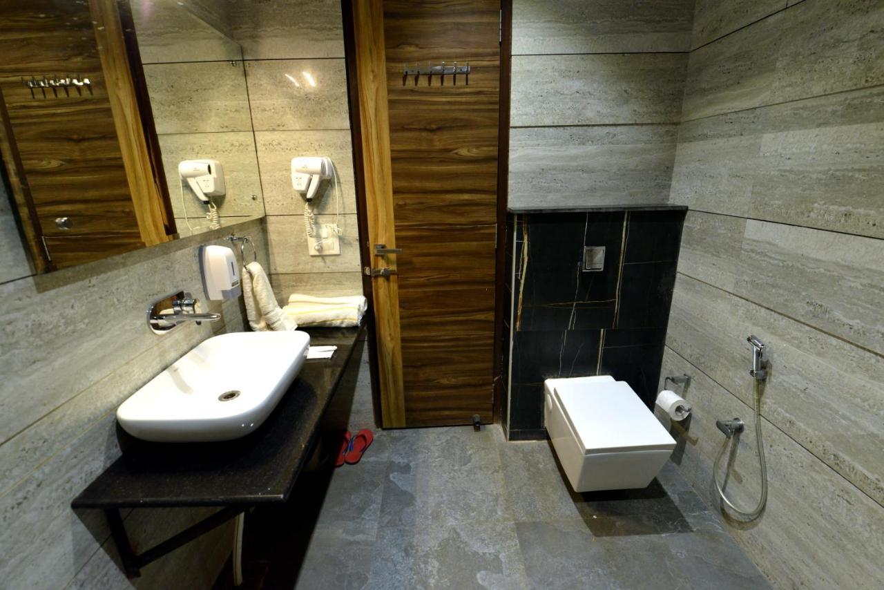 Hotel The Yellow Nayagaon Экстерьер фото