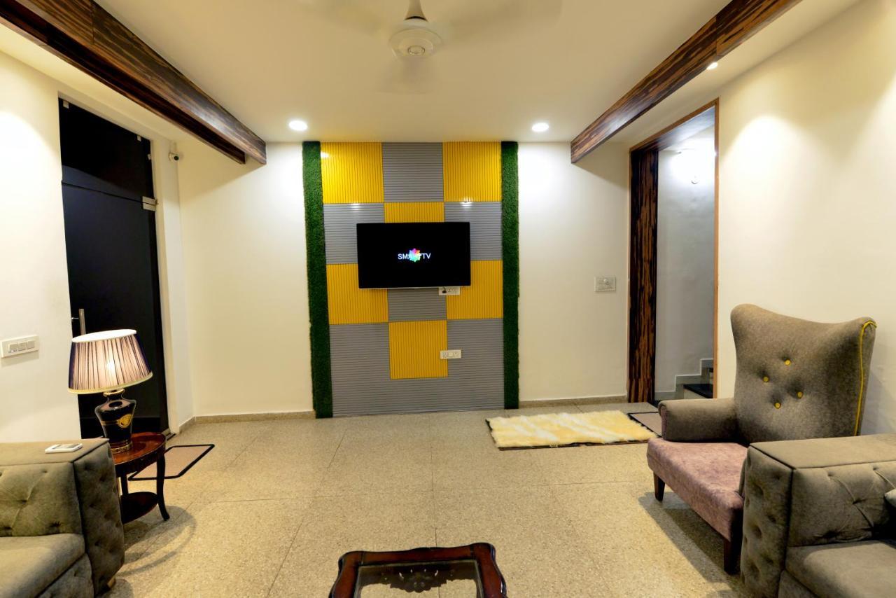 Hotel The Yellow Nayagaon Экстерьер фото