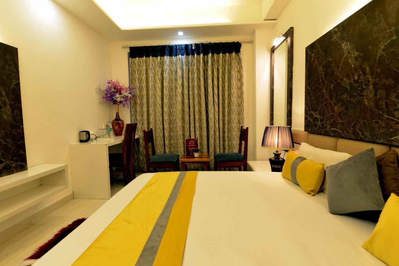 Hotel The Yellow Nayagaon Экстерьер фото